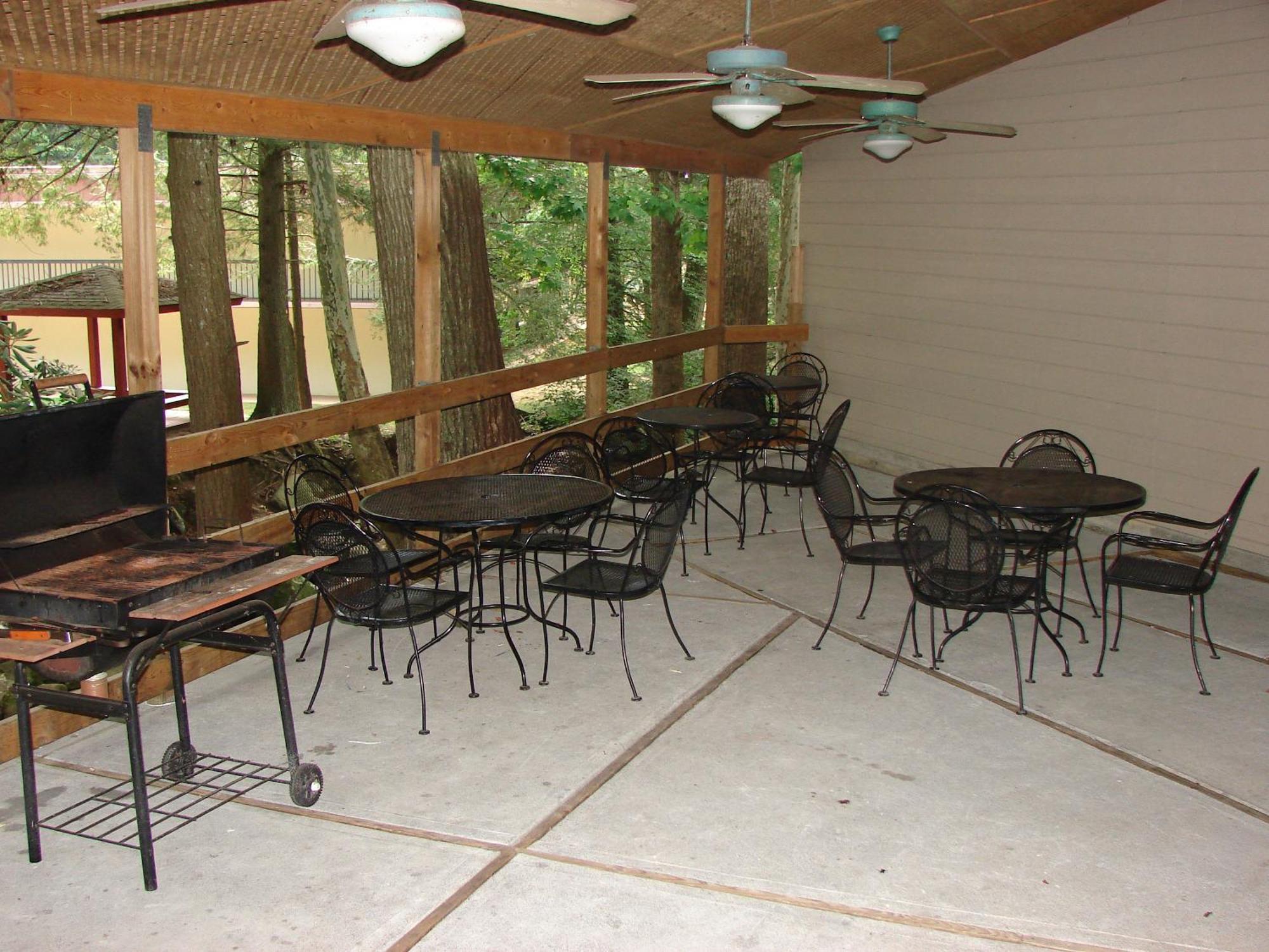 Sidney James Mountain Lodge Гетлинбург Екстериор снимка