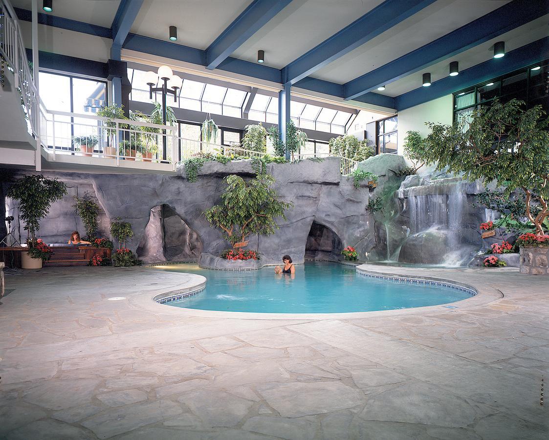 Sidney James Mountain Lodge Гетлинбург Екстериор снимка